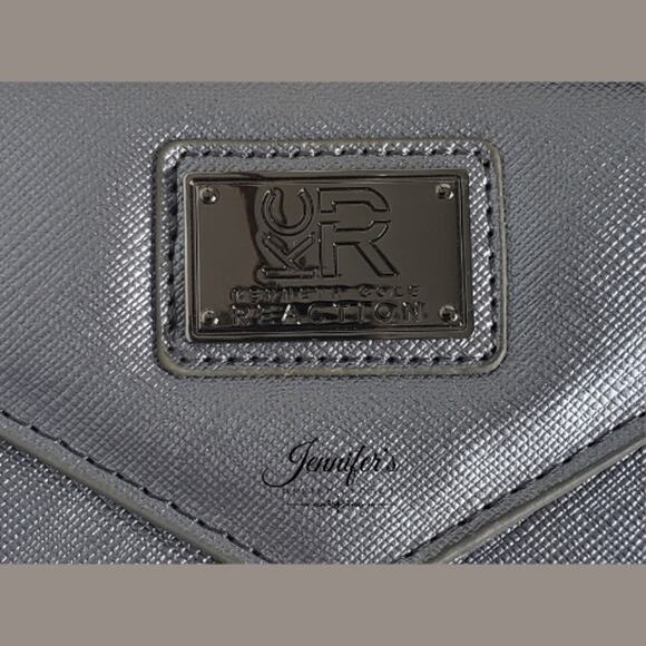 Kenneth Cole Reaction NWT Silver Device Wallet - Picture 2 of 11